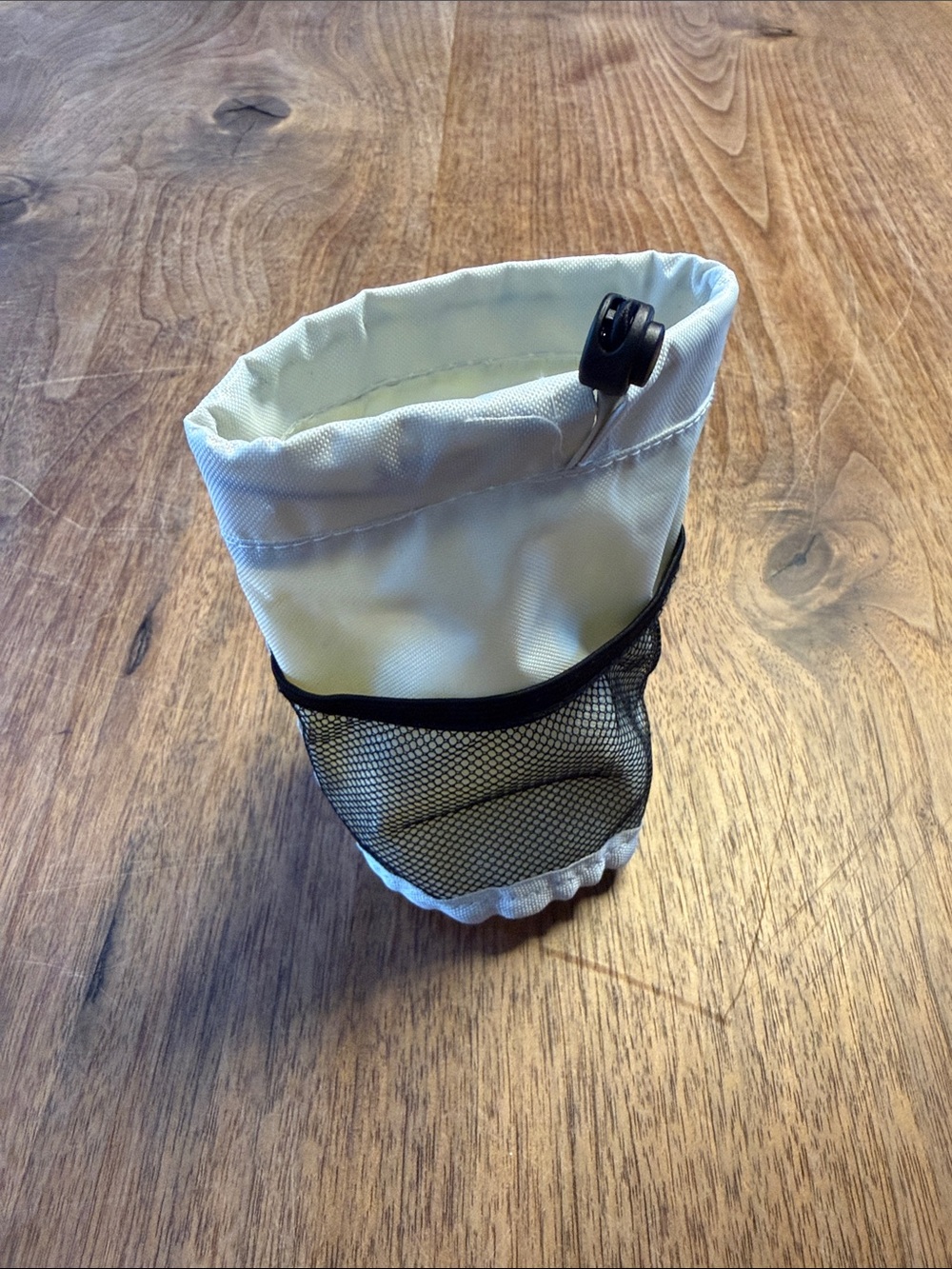 LUGGAGE CUPHOLDER